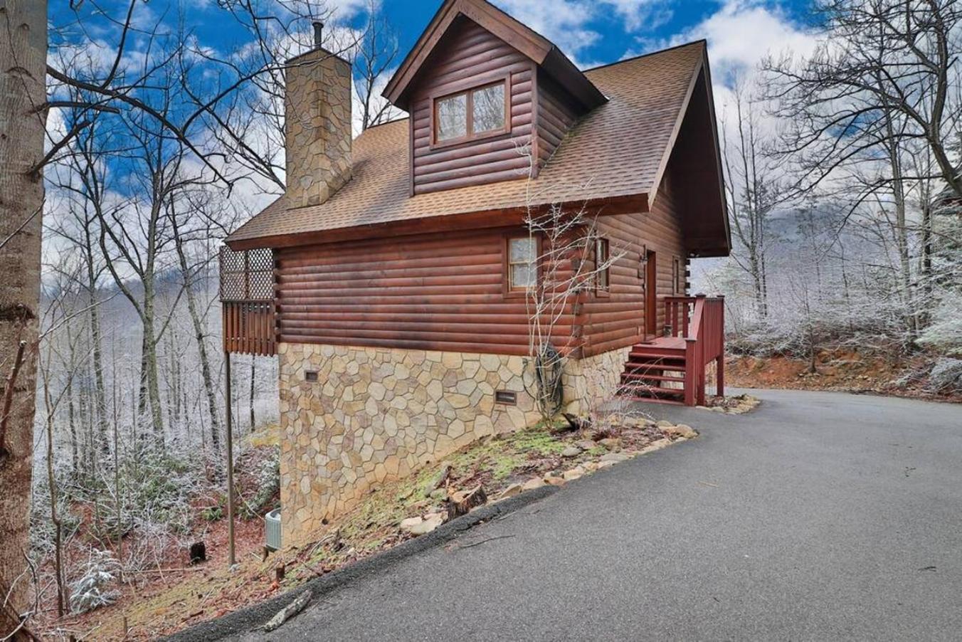 Romantic, Honeymoon Cabin In The Smokies! Gatlinburg Eksteriør bilde